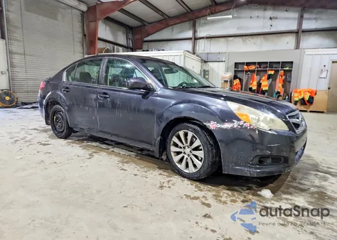 2011 Subaru Legacy 3.6R Limited z USA, uszkodzony, nr VIN 4S3BMDJ62B2230749